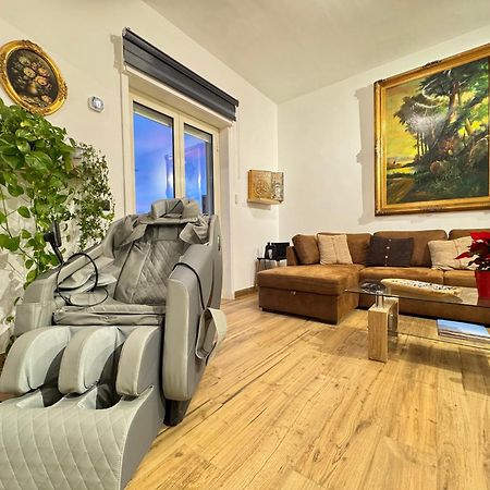 Carrubba'S Luxury Home سان جيوفاني لا بونت المظهر الخارجي الصورة