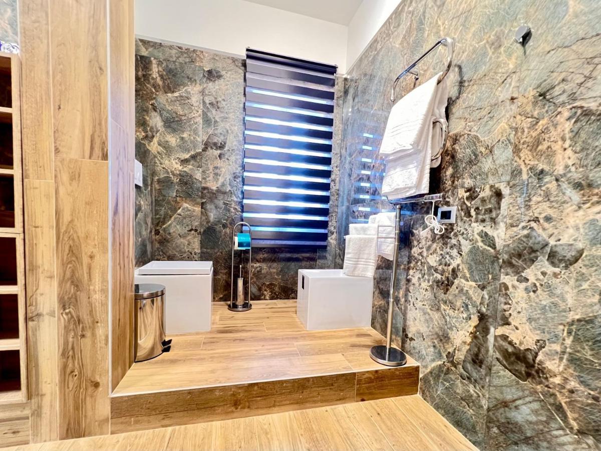 Carrubba'S Luxury Home سان جيوفاني لا بونت المظهر الخارجي الصورة
